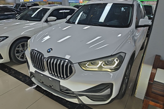 宝马X1新能源 2020款 xDrive30Le 尊享型