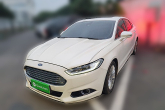 福特 蒙迪欧 2013款 2.0L GTDi200豪华型