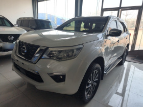 日产 途达 2020款 2.5L XL Upper 4WD 自动四驱豪华版