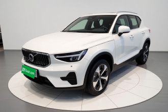 沃尔沃XC40 2024款 B4 四驱智远豪华版