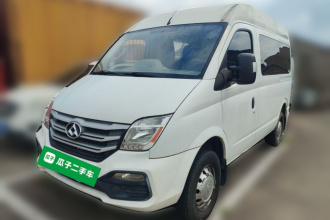 上汽大通MAXUS 新途V80 2018款 2.5T 6挡手动傲运通短轴中顶5-6座