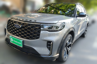 福特 探险者 2023款 EcoBoost 285 四驱ST-LINE 6座