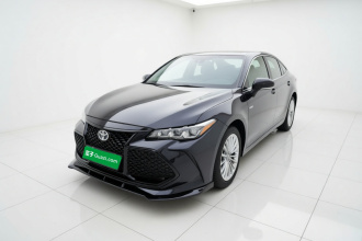 丰田 亚洲龙 2019款 双擎 2.5L XLE尊贵版 国VI