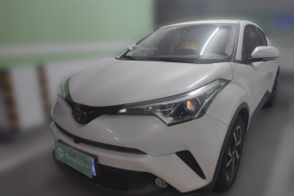 丰田C-HR 2018款 2.0L 领先版 国VI