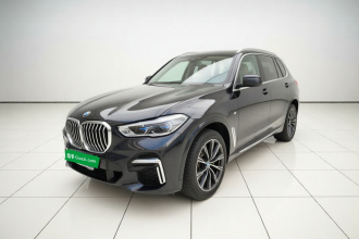 宝马X5 2022款 xDrive 30Li 尊享型M运动套装