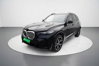 宝马X5 2023款 xDrive 30Li 尊享型M运动曜夜套装