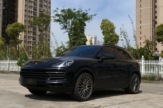 保时捷 Cayenne新能源 2023款 Cayenne E-Hybrid 2.0T 铂金版