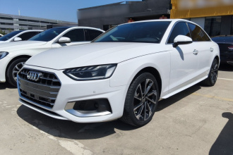 奥迪A4L 2022款 40 TFSI 时尚致雅型