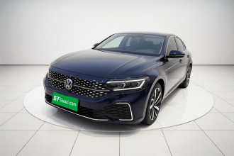 大众 帕萨特 2022款 330TSI 星空豪华版