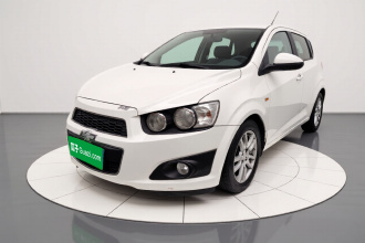 雪佛兰 爱唯欧 2011款 两厢 1.6L AT SX