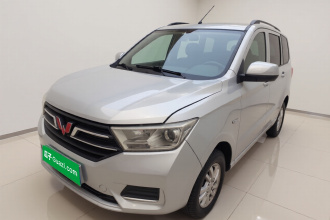五菱汽车 五菱宏光 2019款 1.5L S标准型国VI LAR