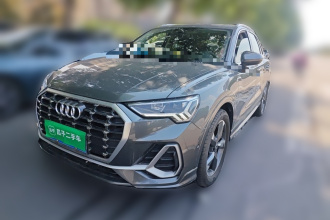 奥迪Q3 2022款 35 TFSI 时尚动感型