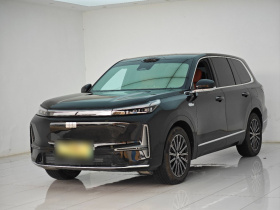 吉利银河 银河M9 2025款 100km 两驱智航版