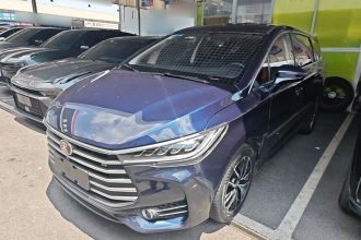 比亚迪 宋MAX 2017款 1.5T 手动智联豪华型 7座