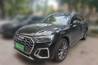 奥迪Q5L 2022款 40T 豪华动感型