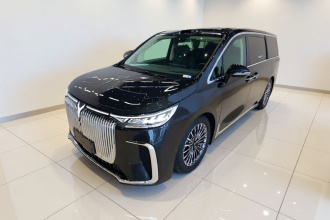 岚图汽车 岚图梦想家 2026款 PHEV 乾崑Ultra