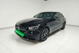 奔驰E级(进口) 2021款 改款 E 300 运动版