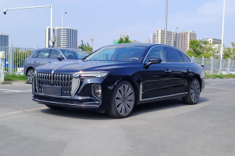 红旗H9 2025款 2.0T 两驱旗畅豪华商务版 5座