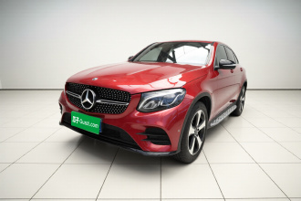 奔驰GLC轿跑 2019款 GLC 200 4MATIC 轿跑SUV