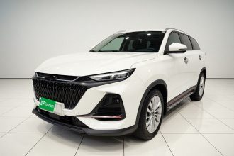 长安欧尚X7 PLUS 2022款 1.5T 蓝鲸版自动尊贵型