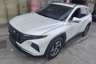 现代 2023款 途胜L 1.5T 自动两驱DLX豪华版