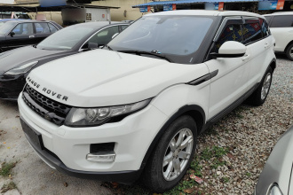 路虎 揽胜极光(进口) 2015款 2.0T 5门耀享版