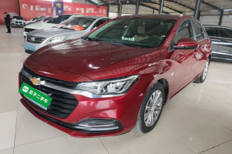 雪佛兰 科鲁泽 2022款 320 自动悦享天窗版