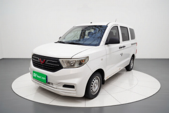 五菱汽车 五菱宏光V 2019款 1.5L劲取版国VI LAR
