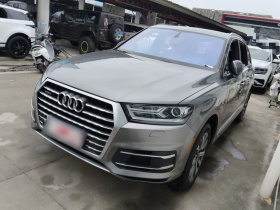 奥迪Q7（平行进口） 