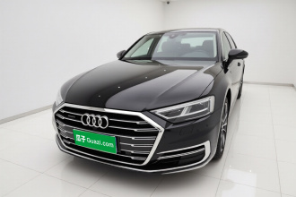 奥迪A8 2022款 A8L 50 TFSI quattro 舒适型典藏版