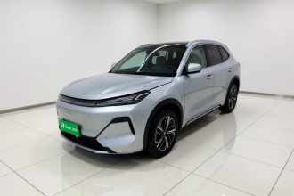 吉利银河 银河星舰7 EM-i 2025款 120km 探索+版
