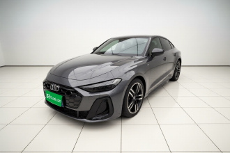 奥迪A5L 2026款 2.0T 运动版 Plus