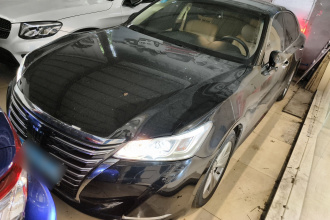 丰田 皇冠 2015款 2.0T 时尚版