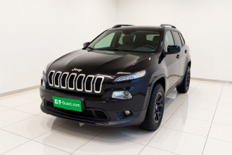 Jeep 自由光 2016款 2.0L 智能版