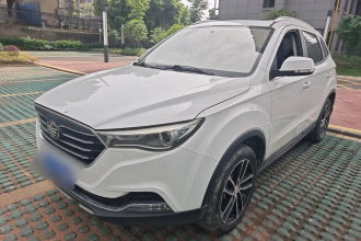 奔腾X40 2018款 网红版 1.6L 自动豪华型