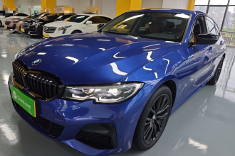 宝马3系 2020款 改款 325i M运动曜夜套装