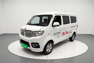 金杯 小海狮X30 2021款 1.5L 舒适型中央空调版客车国VI SWC15M
