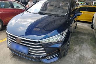 比亚迪 宋MAX 2017款 1.5T 自动智联精英型 7座