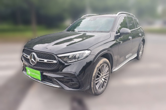 奔驰GLC 2023款 GLC 300 L 4MATIC 动感型 5座