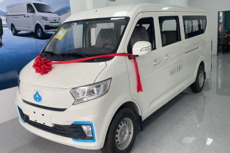 长安跨越 跨越星V7 EV 2025款 322km 豪华型 6座 宁德2C 50.23kWh