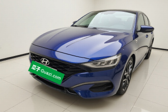 现代 菲斯塔 2021款 280TGDi Luxury Sport劲享版