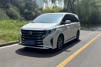 广汽传祺 传祺M8 2023款 领秀系列 390T 尊享版