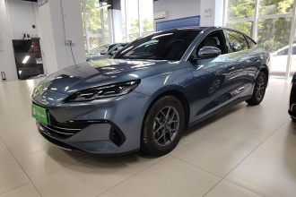 比亚迪 海豹06新能源 2024款 DM-i 80KM豪华型