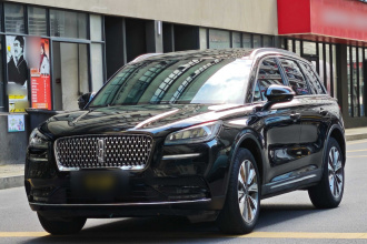 林肯 冒险家 2022款 2.0T 两驱尊雅版