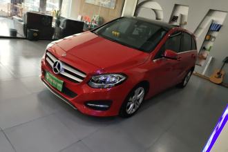 奔驰B级 2018款 B 200 动感型