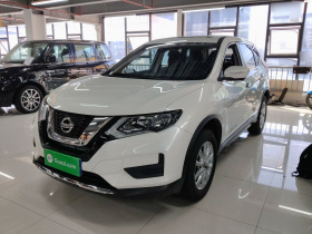 日产 奇骏 2023款 经典 2.0L 两驱智联舒享版