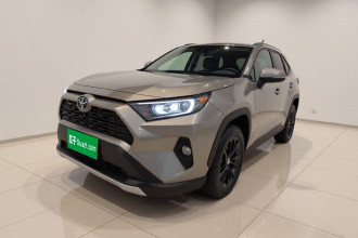 丰田 RAV4荣放 2021款 改款 双擎 2.5L E-CVT四驱精英PLUS版