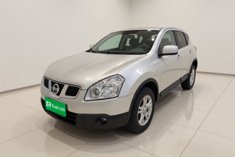 日产 逍客 2011款 2.0XL 火 6MT 2WD