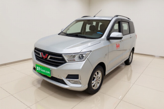 五菱汽车 五菱宏光 2019款 1.5L S舒适型国VI LAR