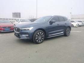 沃尔沃XC60 2023款 B5 四驱智远豪华版